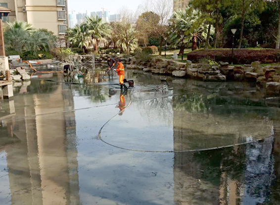 洛扎景观池淤泥清理